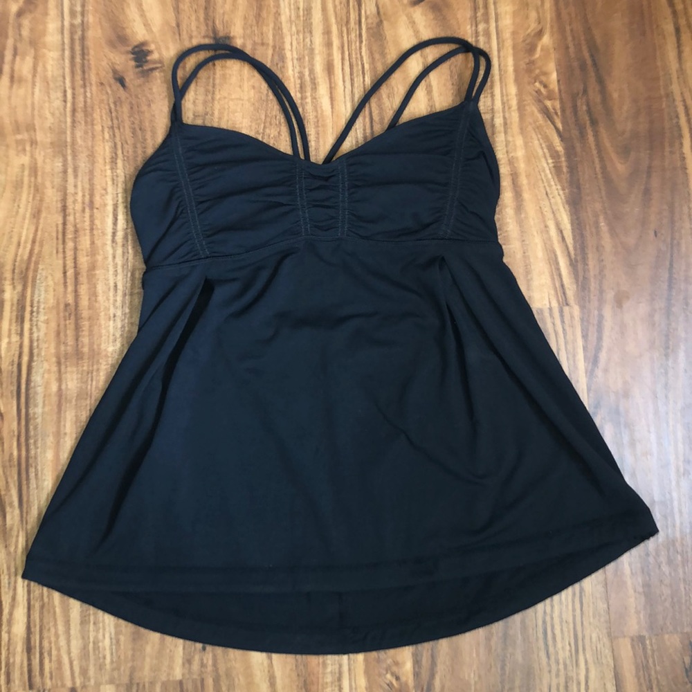 Lululemon top